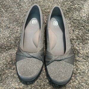 BZees Flats- Never worn